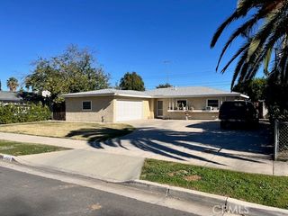 4363 Santee, Riverside, CA 92504