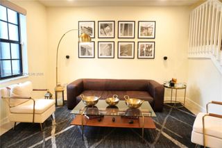 3280 W 92nd Pl, Hialeah, FL 33018