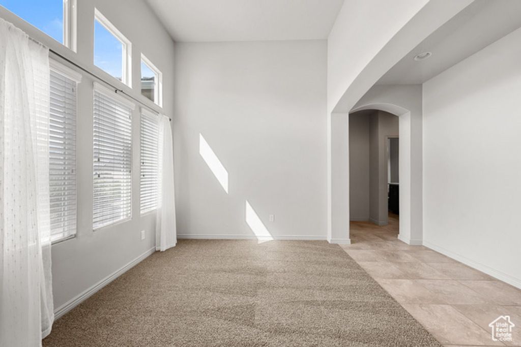 Image 7 of property listing at 1149 S 2970 E, St. George, UT 84790