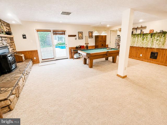 8809 DOVE DR, Bel Alton, MD 20611