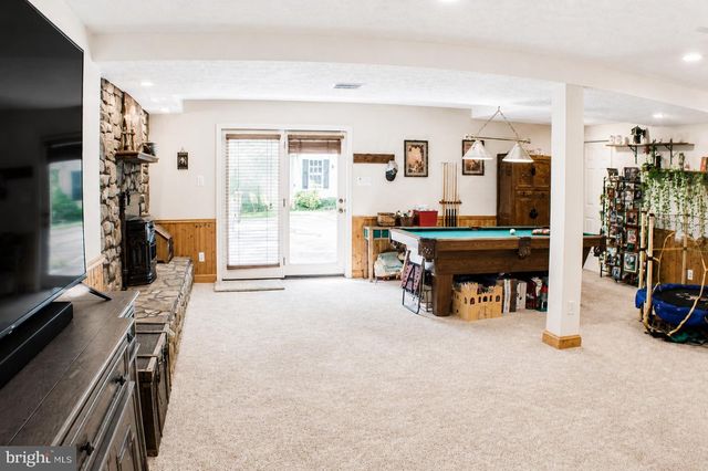 8809 DOVE DR, Bel Alton, MD 20611
