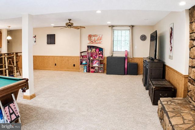 8809 DOVE DR, Bel Alton, MD 20611