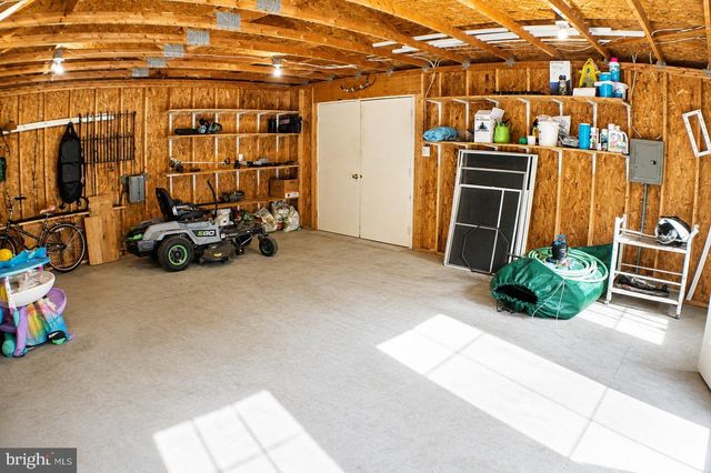 8809 DOVE DR, Bel Alton, MD 20611