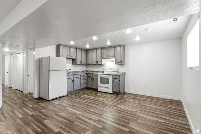1545 W 1750 N, Layton, UT 84041