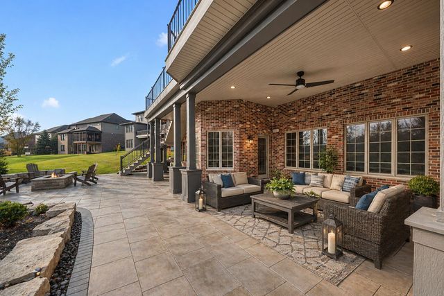 8955 Hillside Drive, St. John, IN 46373