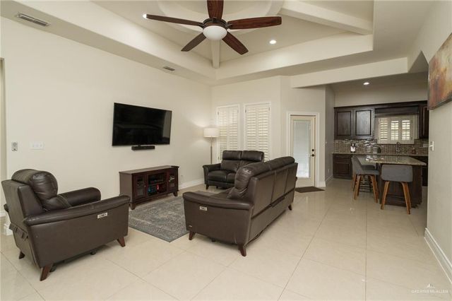 2101 Stonebriar Road, Harlingen, TX 78552