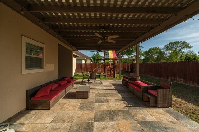 2101 Stonebriar Road, Harlingen, TX 78552