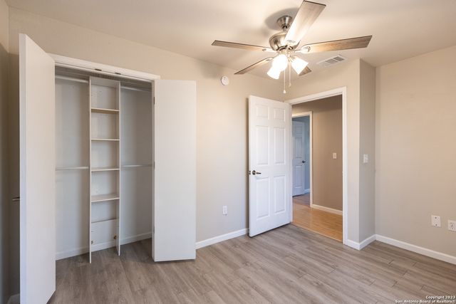 3727 Aragon Dr, San Antonio, TX 78211