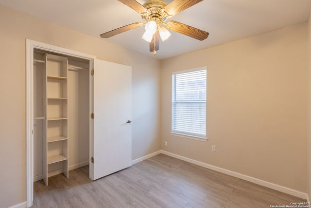 3727 Aragon Dr, San Antonio, TX 78211