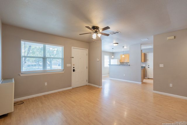 3727 Aragon Dr, San Antonio, TX 78211