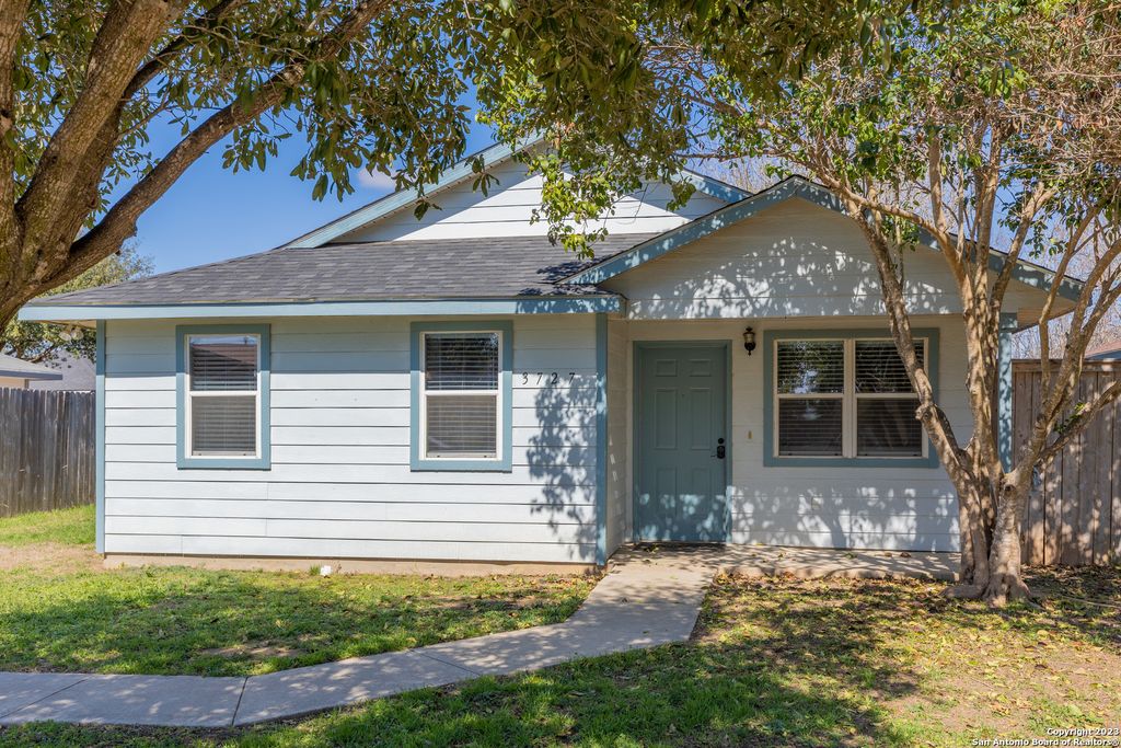 3727 Aragon Dr, San Antonio, TX 78211