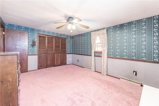 6077 Great Dane Drive, Bethel Park, PA 15102