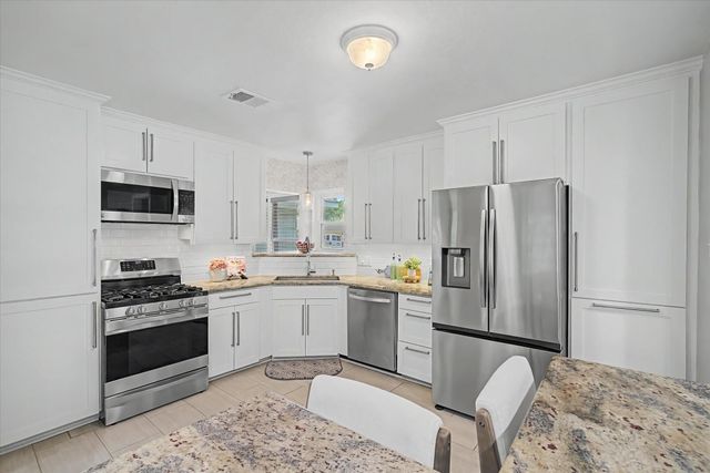 4502 Lido Lane, Houston, TX 77092