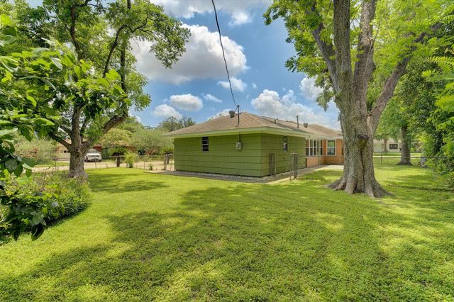 4502 Lido Lane, Houston, TX 77092