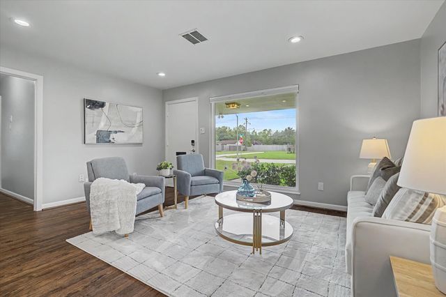 4502 Lido Lane, Houston, TX 77092
