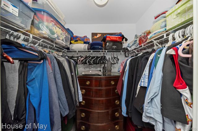 1950 Strawberry Court, Commerce Charter Township, MI 48382