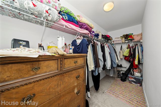 1950 Strawberry Court, Commerce Charter Township, MI 48382