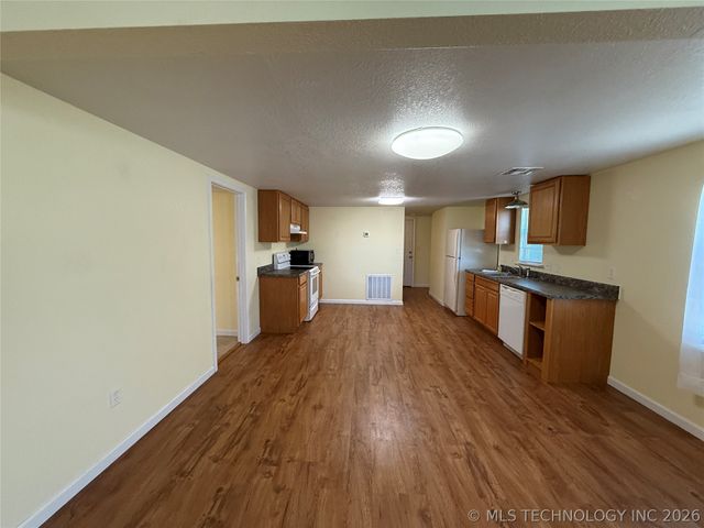 415 S 12 Street, Mcalester, OK 74501
