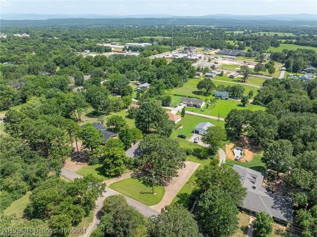 862 W 6th Street, Booneville, AR 72927