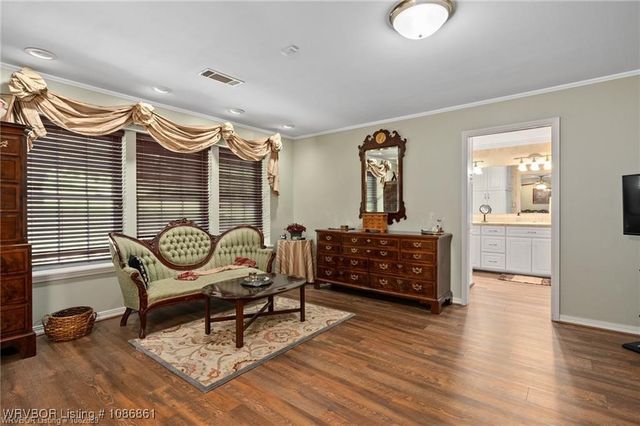 862 W 6th Street, Booneville, AR 72927