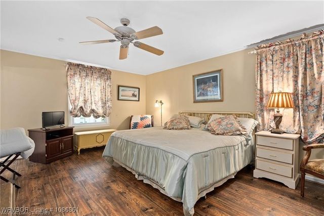 862 W 6th Street, Booneville, AR 72927