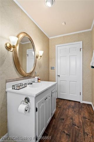 862 W 6th Street, Booneville, AR 72927