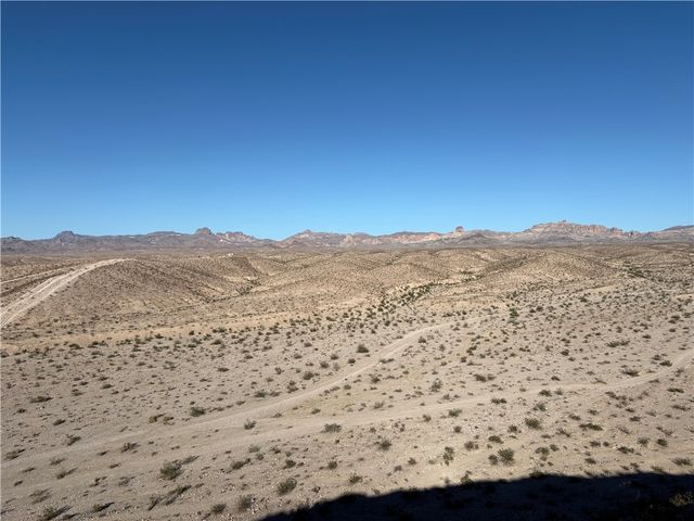 3367 Vista View Court, Bullhead City, AZ 86429