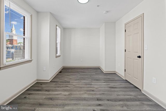 1502 LESLIE ST, Baltimore, MD 21217