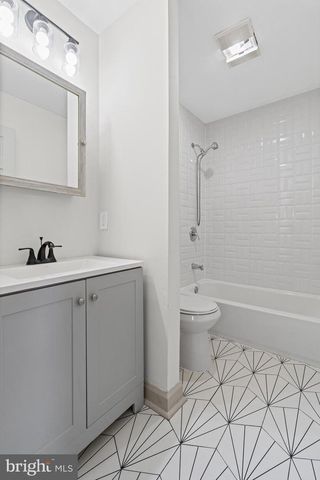 1502 LESLIE ST, Baltimore, MD 21217
