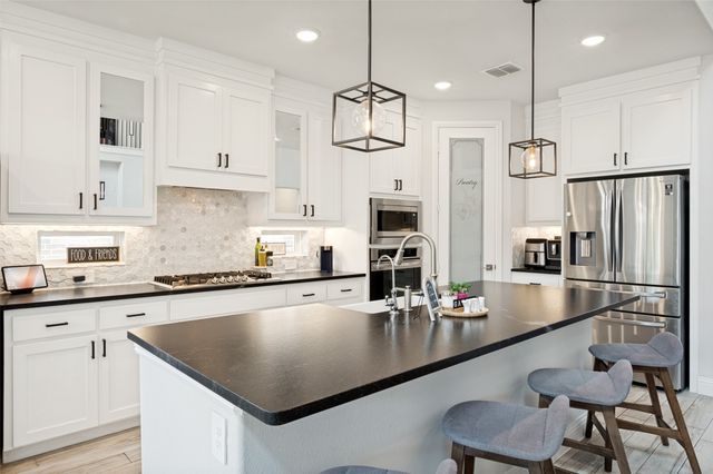 15718 Pheasant Wood Road, Frisco, TX 75035