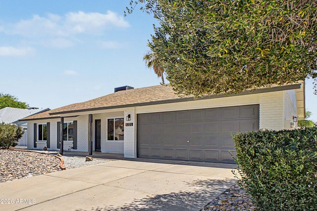 1231 W BARROW Drive, Chandler, AZ 85224