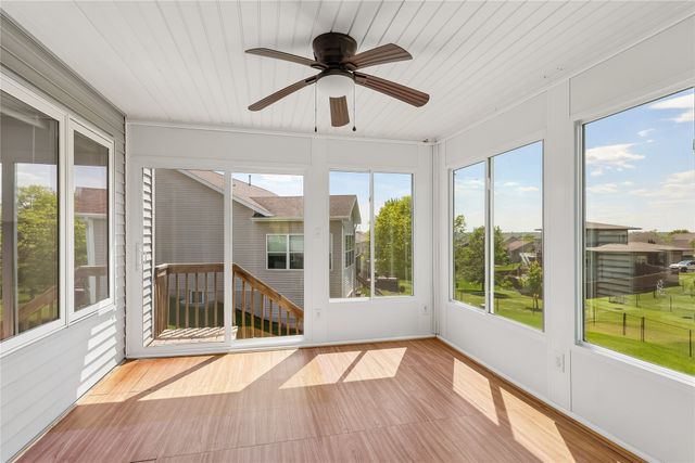 6914 Aubrey Court, Johnston, IA 50131