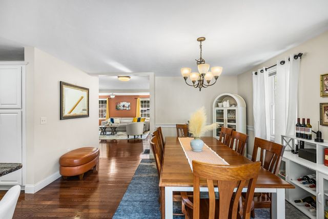 10 Egan Ave, Worcester, MA 01604