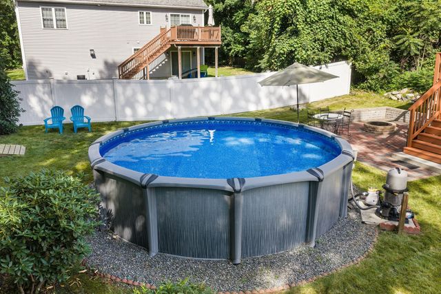 10 Egan Ave, Worcester, MA 01604
