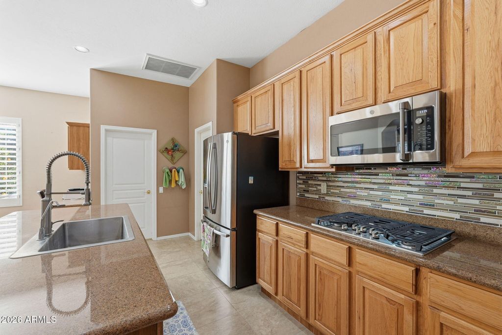 Image 16 of property listing at 4249 S LAS VILLA Way, Gold Canyon, AZ 85118