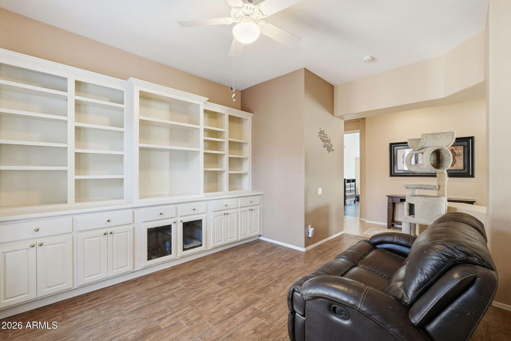 Image 6 of property listing at 4249 S LAS VILLA Way, Gold Canyon, AZ 85118