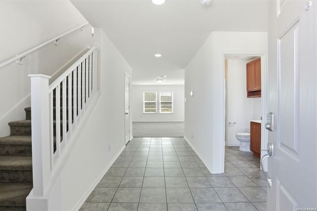 7010 Pescala Ridge, San Antonio, TX 78252