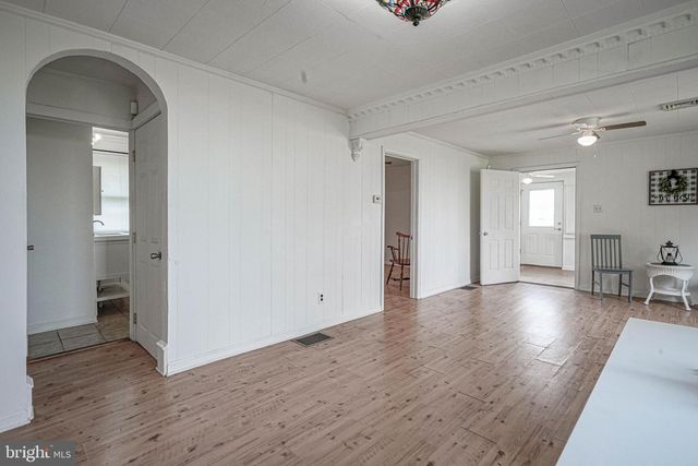 130 RIVIERA DR, Pennsville, NJ 08070