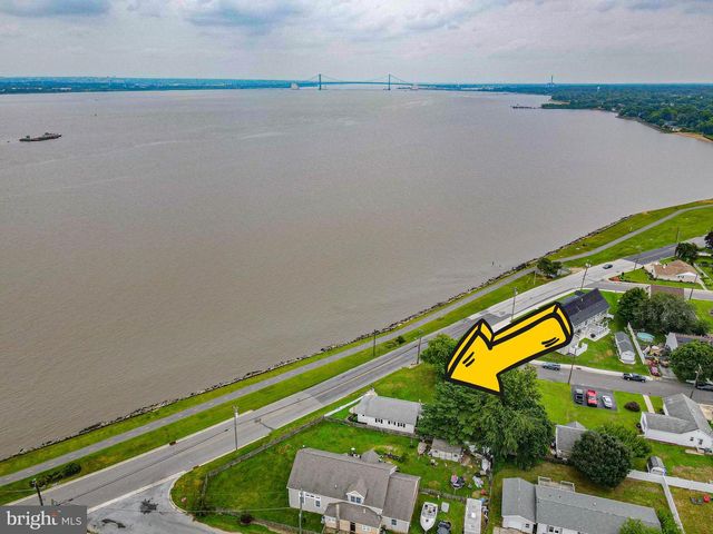 130 RIVIERA DR, Pennsville, NJ 08070