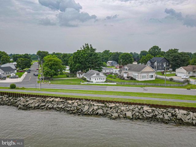 130 RIVIERA DR, Pennsville, NJ 08070