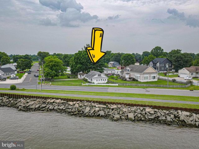 130 RIVIERA DR, Pennsville, NJ 08070
