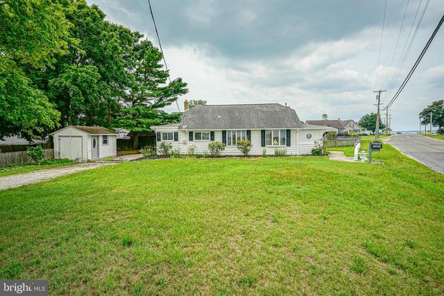 130 RIVIERA DR, Pennsville, NJ 08070