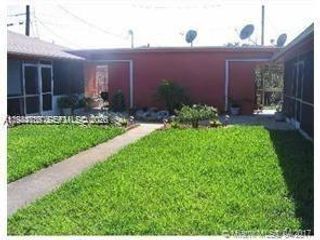 1820 N 17th Ave 1, Hollywood, FL 33020