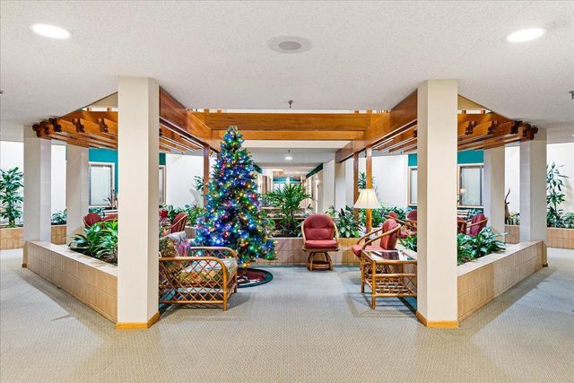 4035 Victoria Street N 110, Shoreview, MN 55126