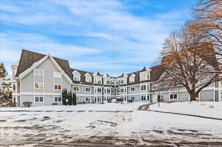 4035 Victoria Street N 110, Shoreview, MN 55126