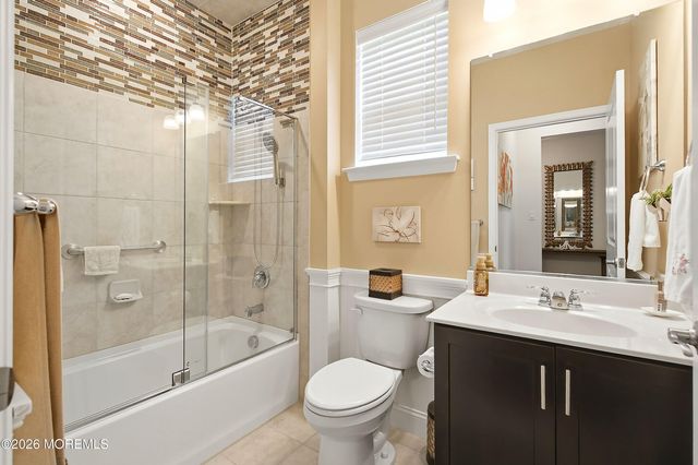 4 Otter Circle, Barnegat, NJ 08005