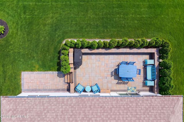4 Otter Circle, Barnegat, NJ 08005