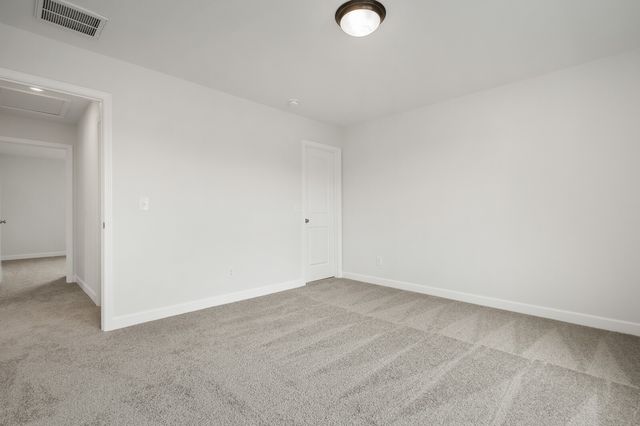 1933 Hildebrand Lane, Columbia, TN 38401