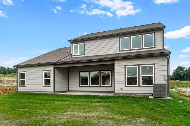 1933 Hildebrand Lane, Columbia, TN 38401