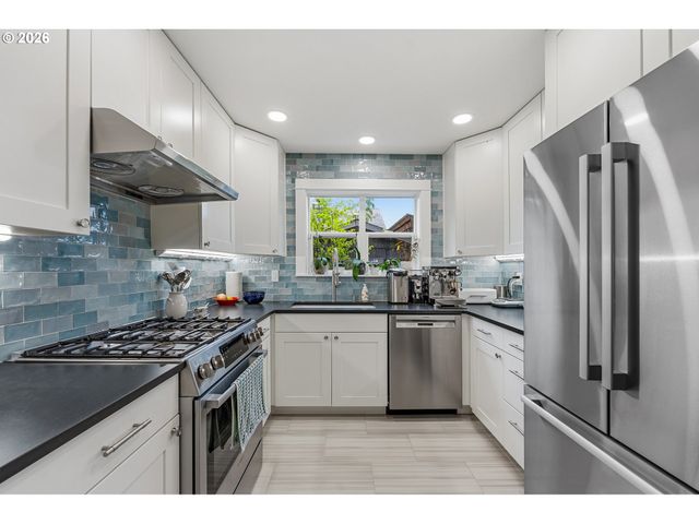 4612 Ne 28TH Ave, Portland, OR 97211